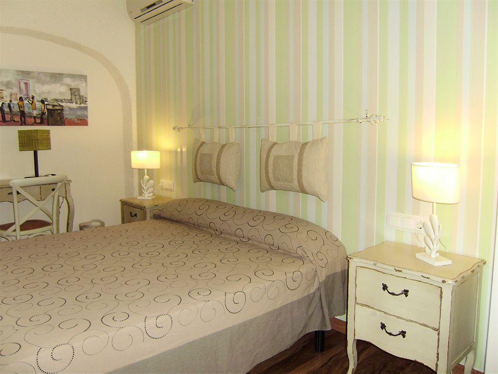 Bed and breakfast Cal Music 2*